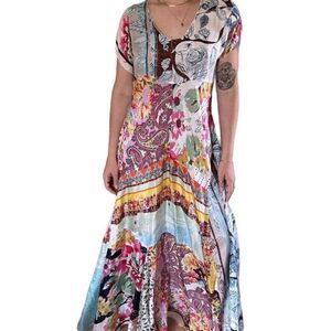 NWOT Johnny Was 100% Silk Floral Patch Lagenlook Hippie Boho Maxi Dress Sz S